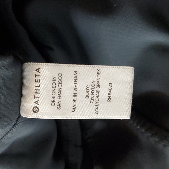 Athleta Stellar Crop Workout Trouser Pants - Picture 14 of 15